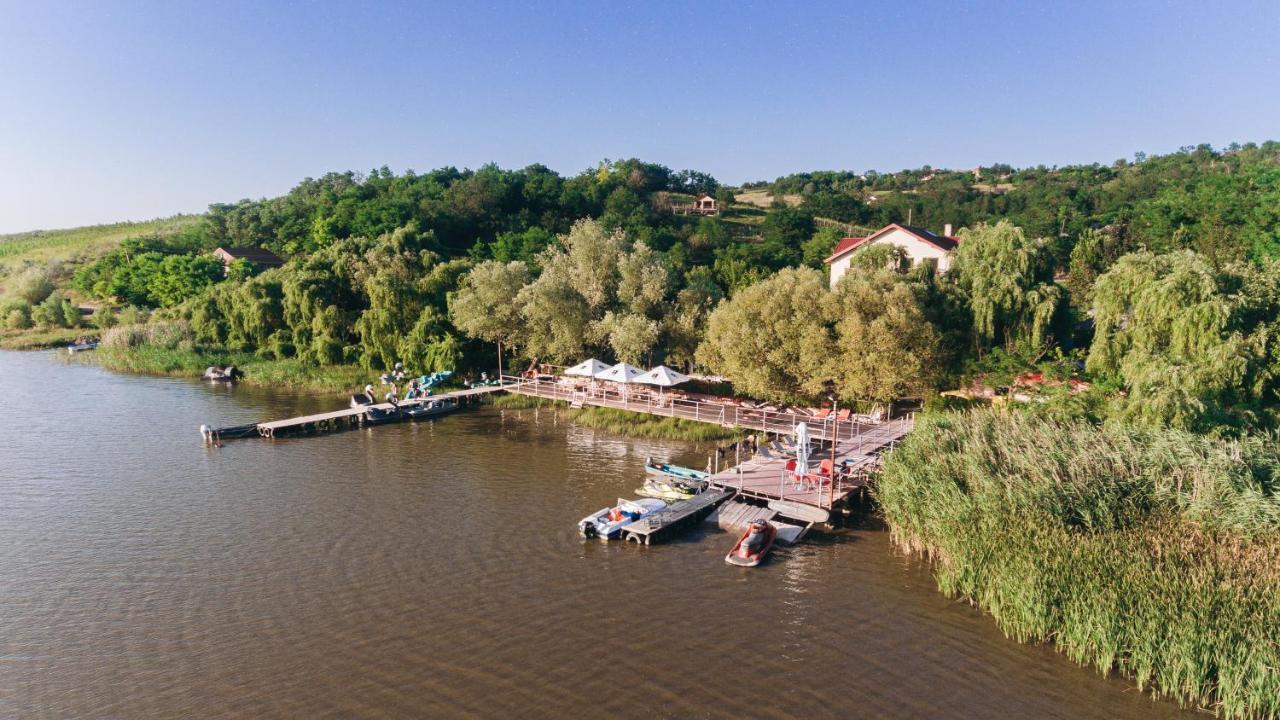 Enpi Lake Resort 雅西 外观 照片