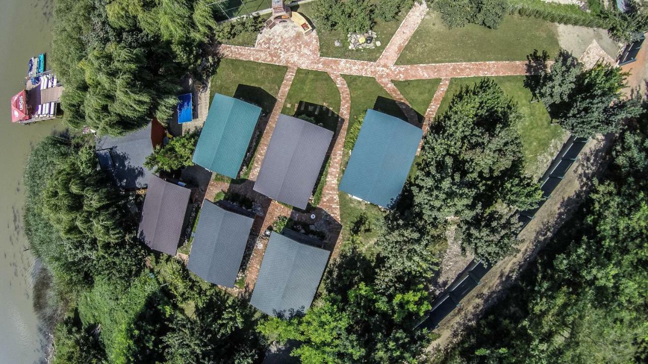 Enpi Lake Resort 雅西 外观 照片